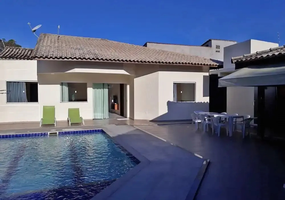 Casa com 4 quartos, piscina, churrasqueira na Praia de Mundaí
