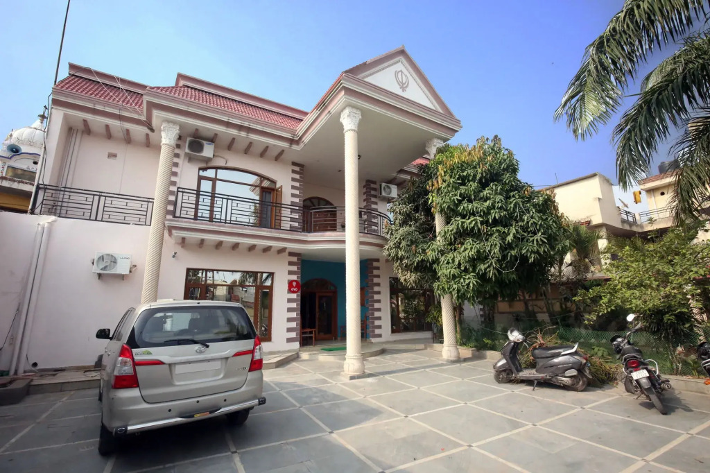 Hotel Palm House