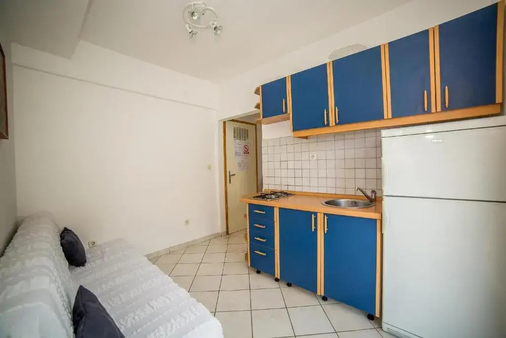 Gulin Apartments