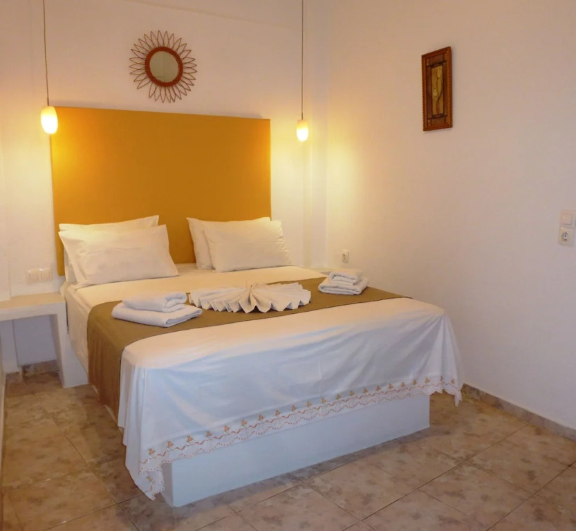 Atalos Hotel, Apartments & Suites