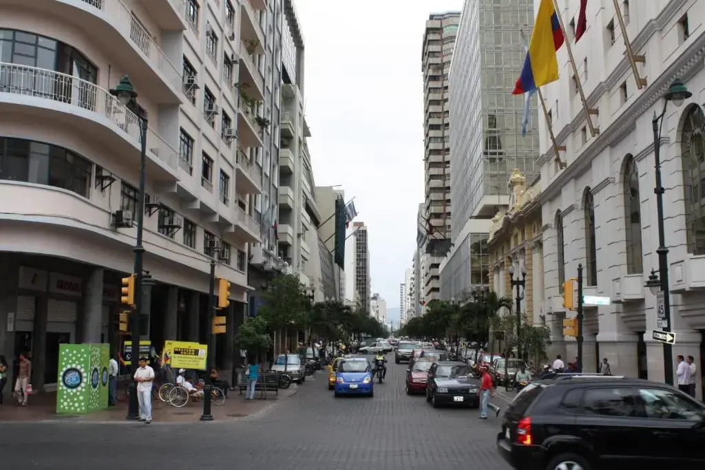 Apartaments Malecon 2000