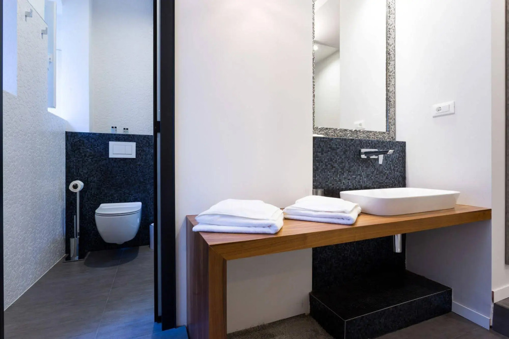 Starlight Luxury Rooms