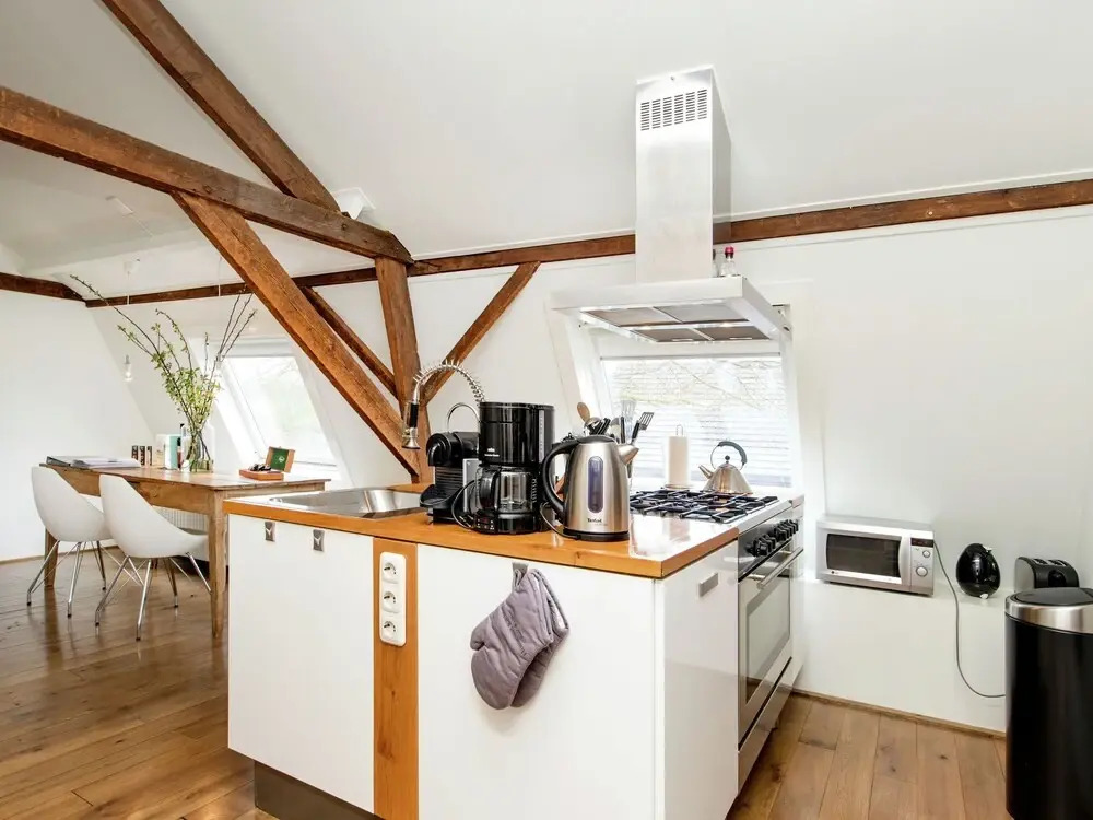 Vibrant Farmhouse near Forest in Heeze-Leende