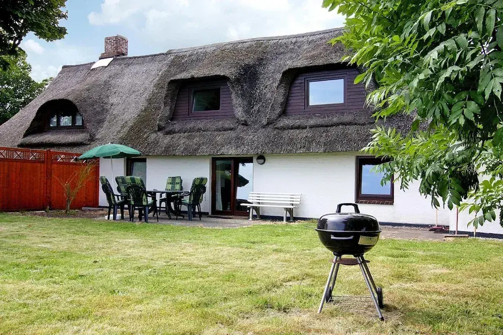 Holiday Home on the Dike, Busum