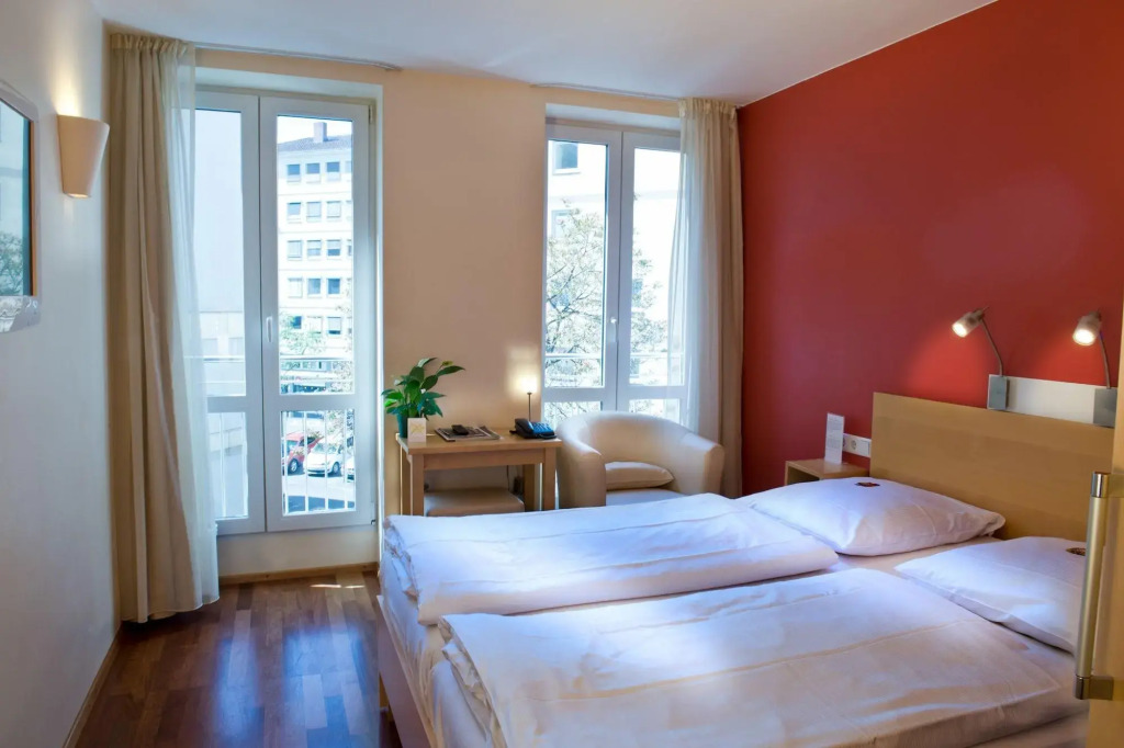 Town Hotel Wiesbaden - kleines Privathotel in Bestlage