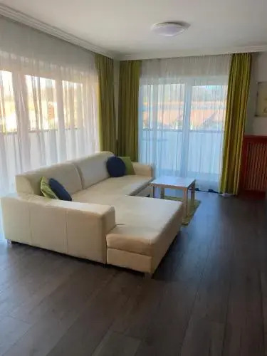 Cafe Relax Apartments