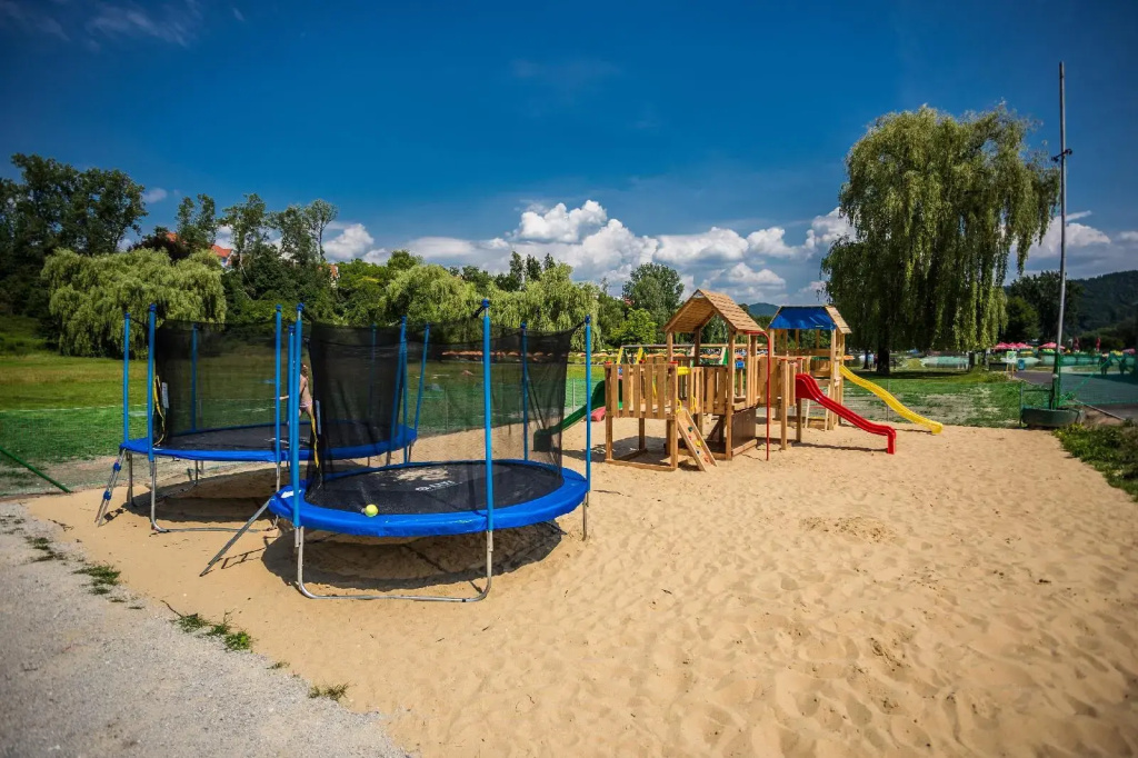 Dixon Resort & Wellness