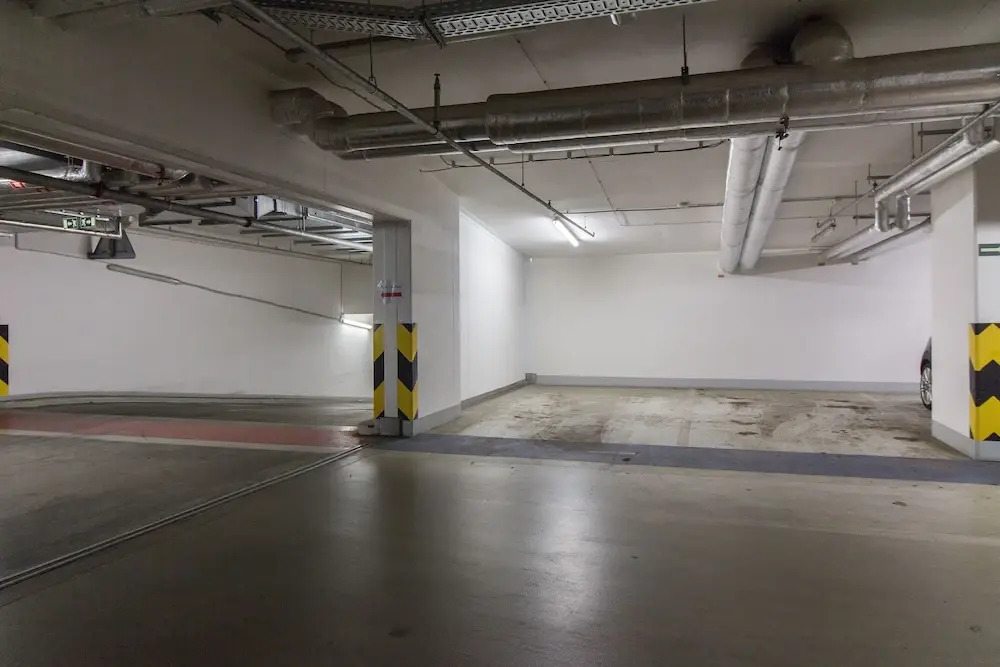 New Modern Apartment with Zizkov Parking