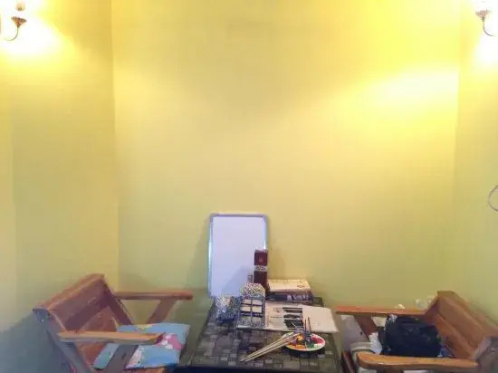 Yellow house(Furtune Inn)