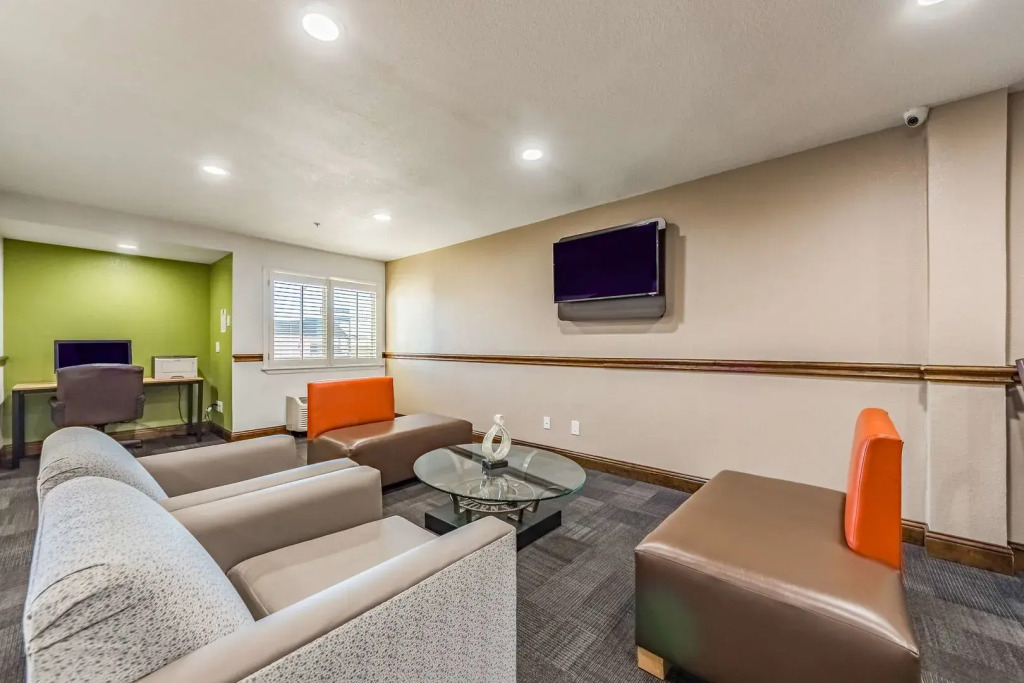 Studio 6-Plano, TX