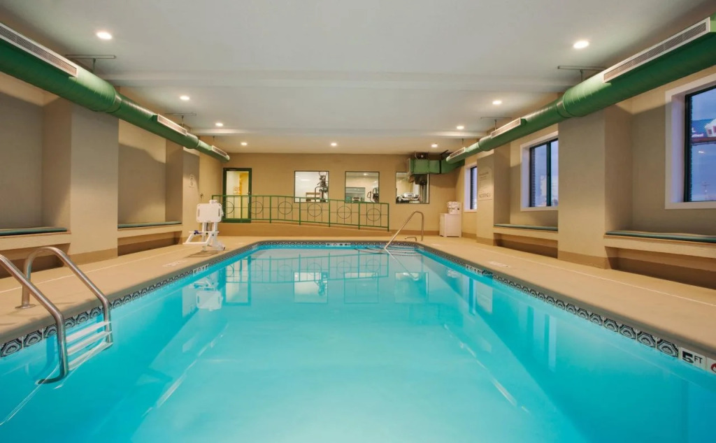 Sleep Inn & Suites Kalamazoo East