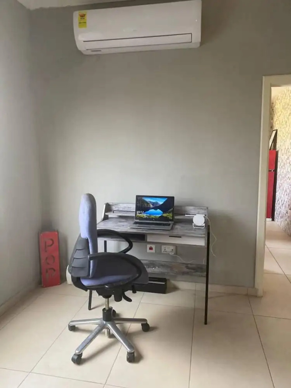 Captivating 2-bed Ensuite Apartment in Accra