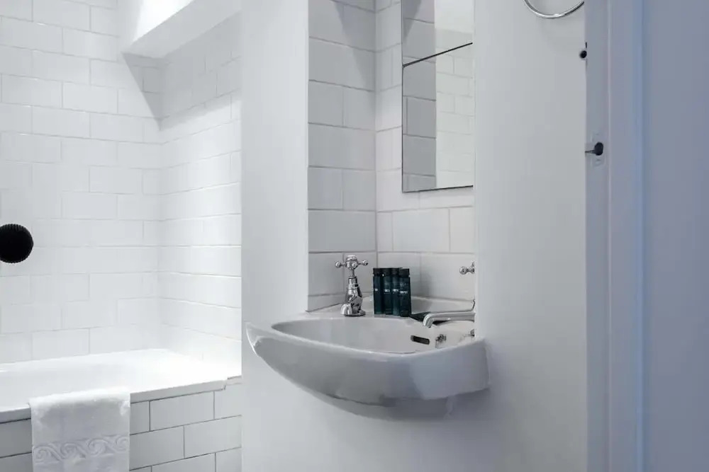Lovely 2br Home in South London, 4 Guests