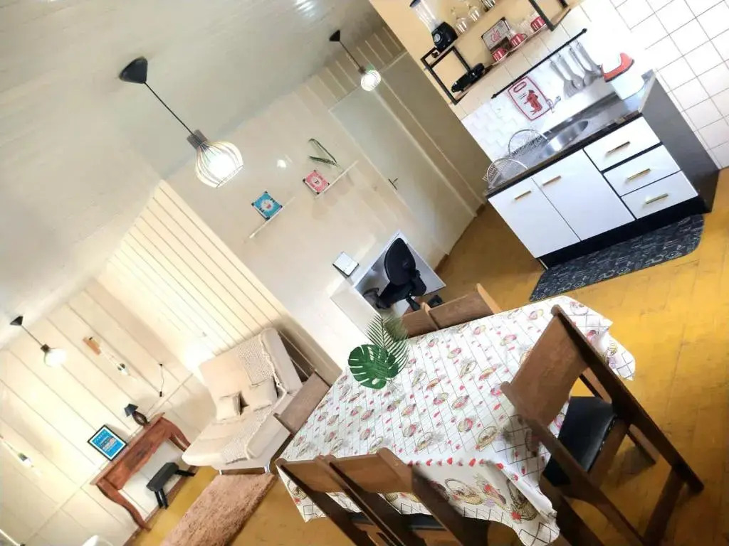 Casa Ampla ótima Localização-Hospedagem Nosso Lar