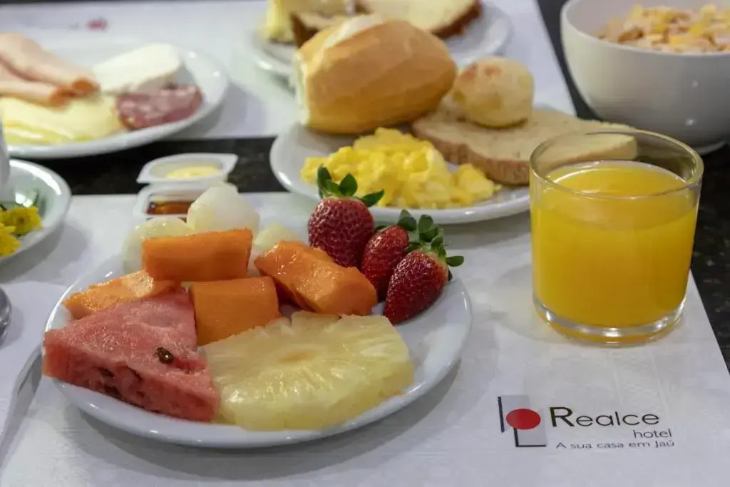 Realce Hotel