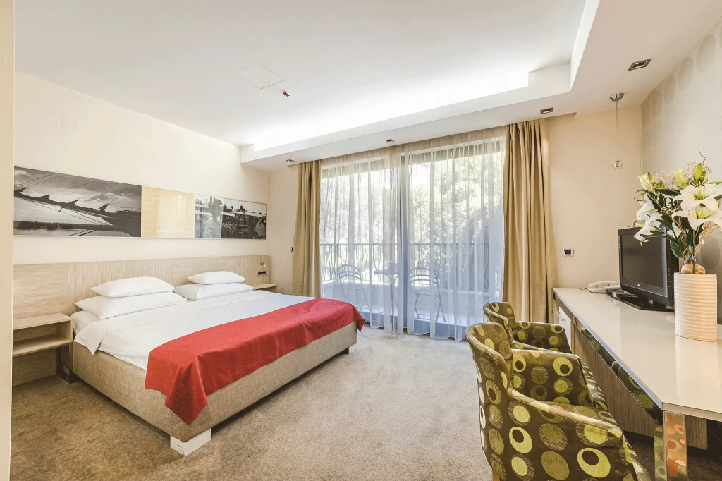 Hotel & Apartments HEC Residence