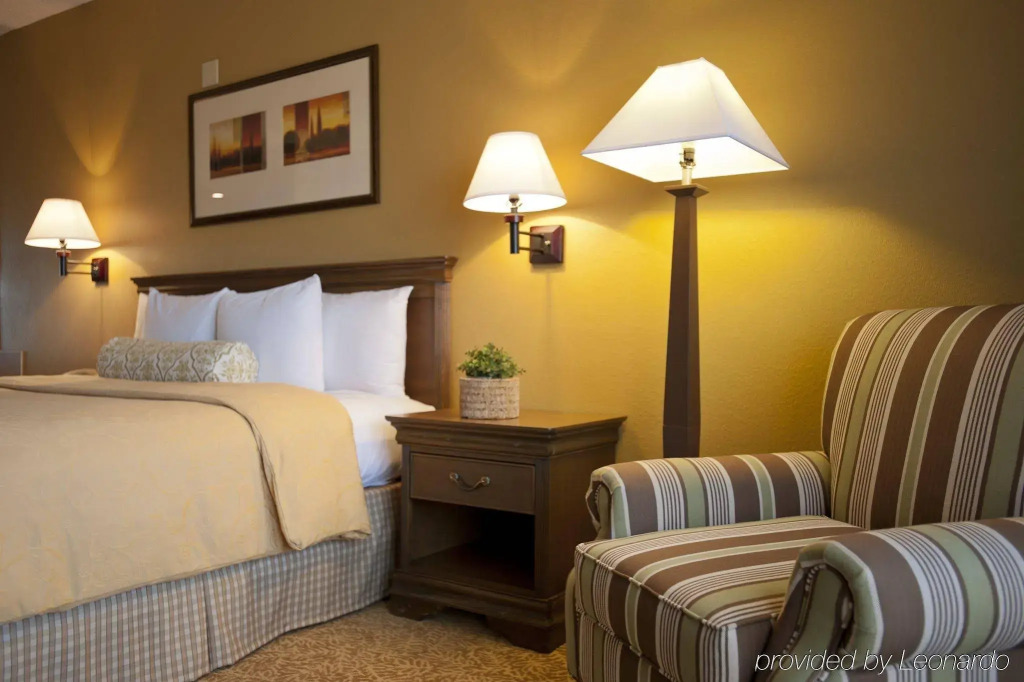 Country Inn & Suites Deer Valley