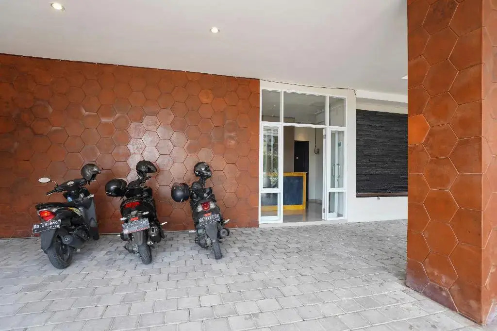 OYO 1848 TB'S Homestay