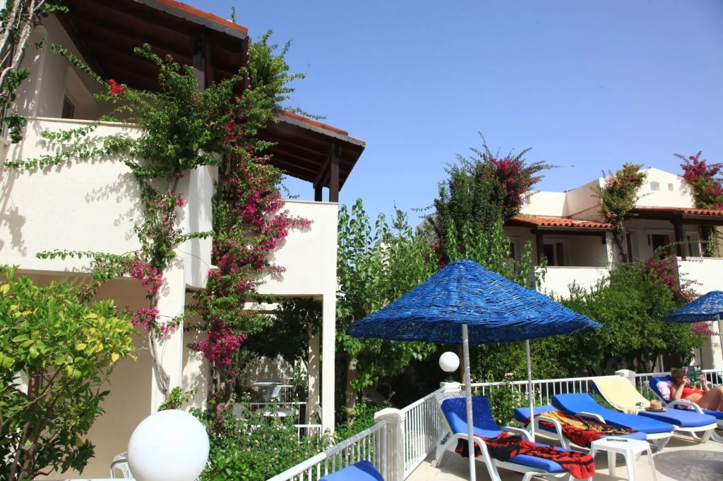 Summer in Garden Suites & Beach Hotel
