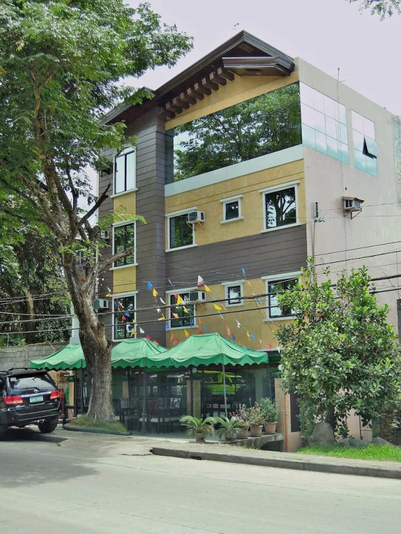 DNarra Hotel and Restobar