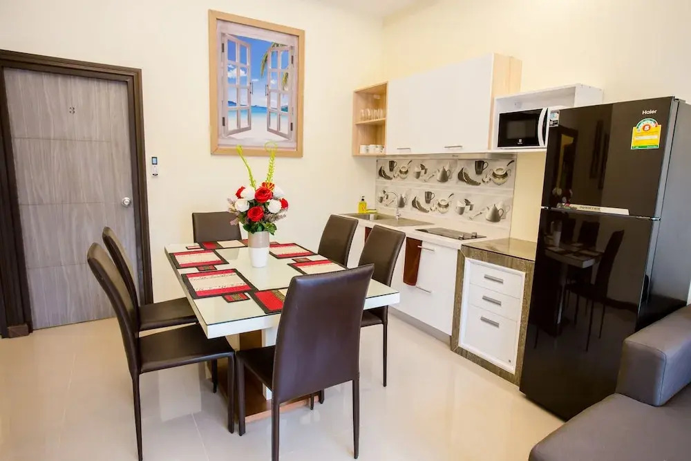 Grand Condo Montra Pool Villa