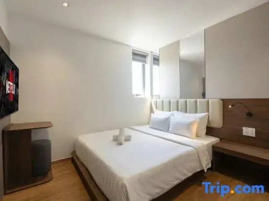 La Hotel Duong So 21