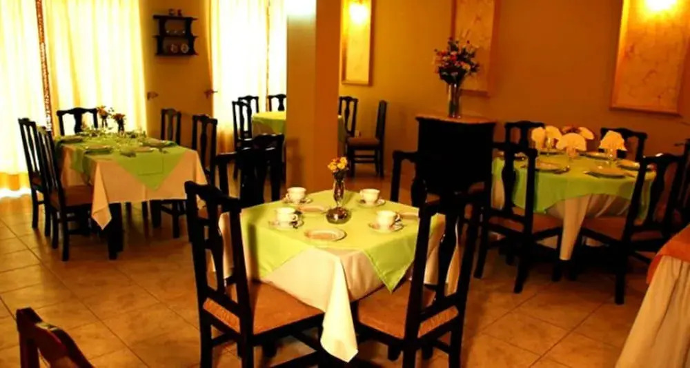 El Salvador Hotel