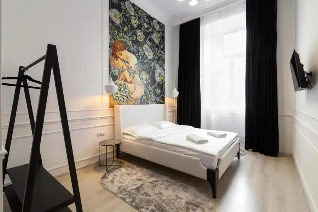 LEOGRAND apartment on Lychakivska 3