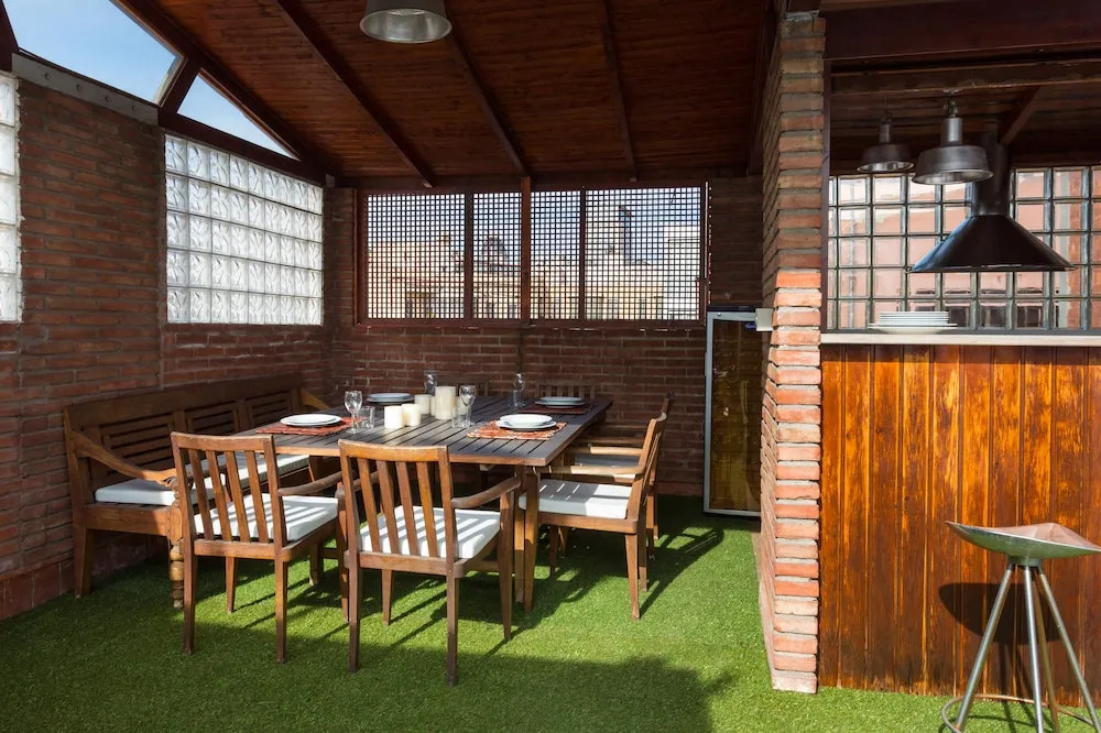 Balmes - Ático Con Piscina Privada En Barcelona