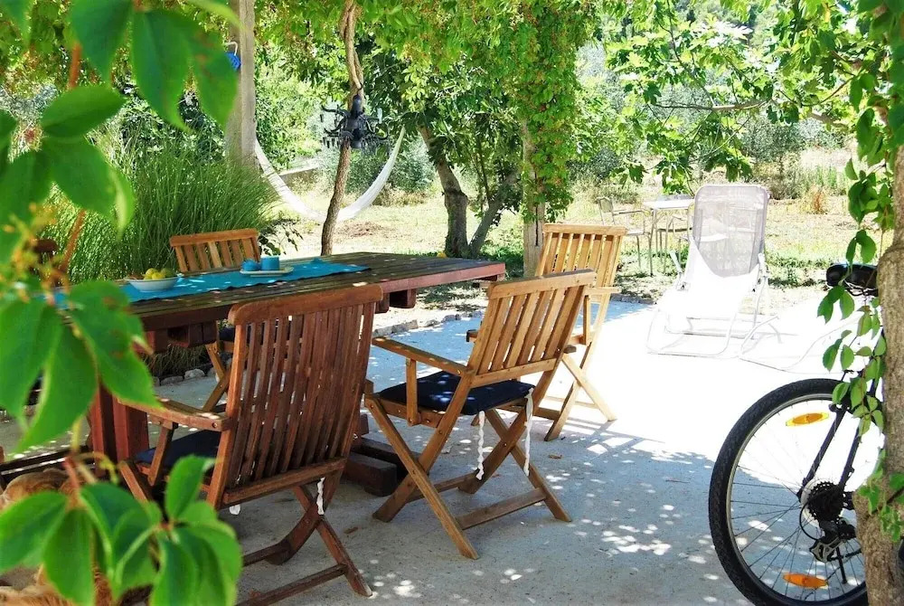 Charming Holiday House Antique, Sleeps 7