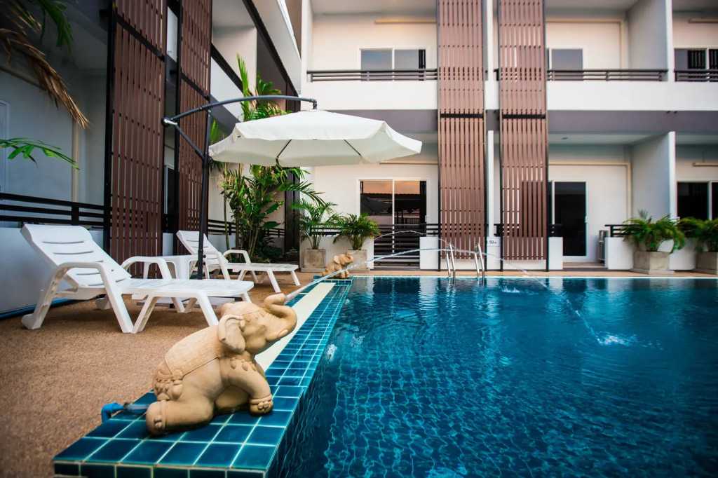 The S.G Hotel