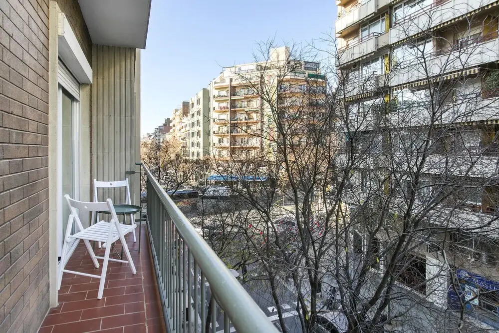 Beautiful Apt next to the Sagrada Famila