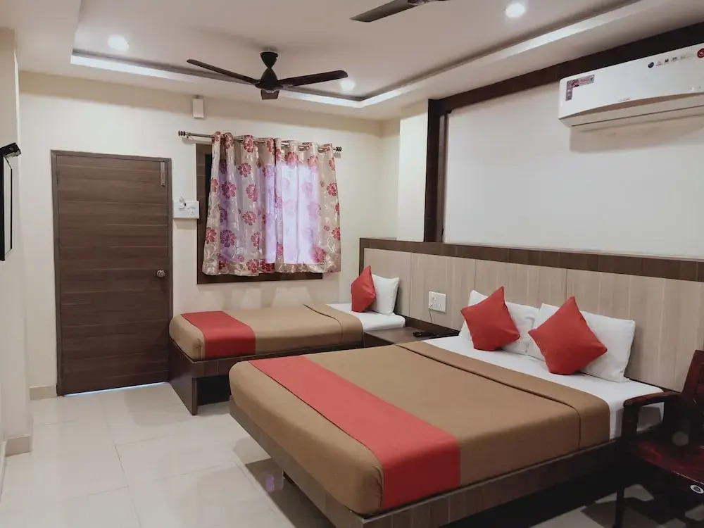 Hotel Neem Tree Hyderabad Airport