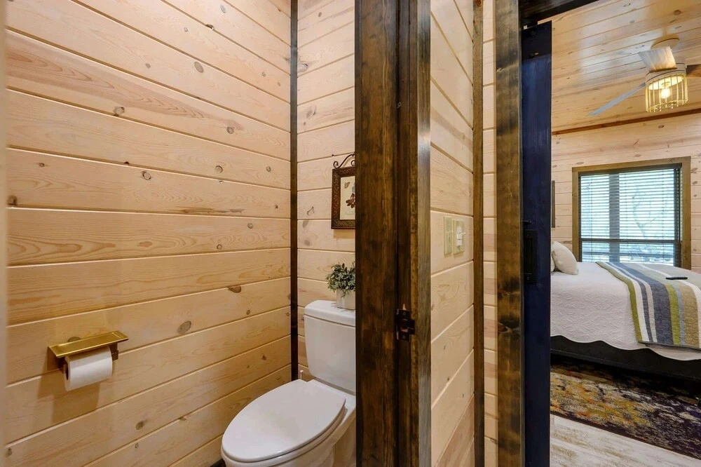 Drift Inn 3bdr w/ Hot Tub