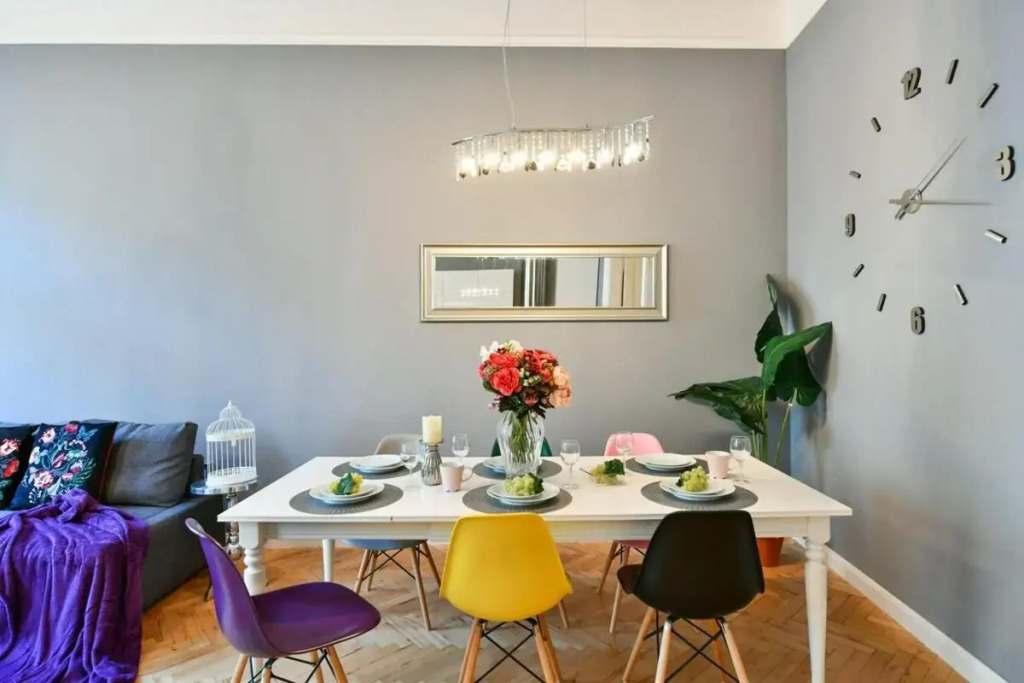 Cosmopolitan Central Prague Apartment