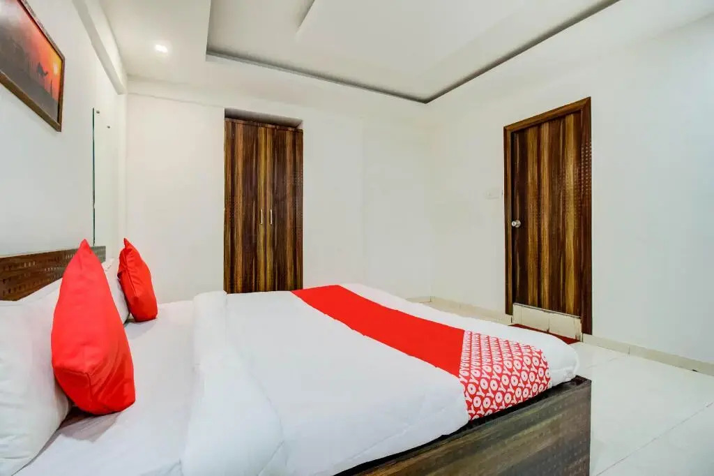 Hotel Springs by OYO Rooms