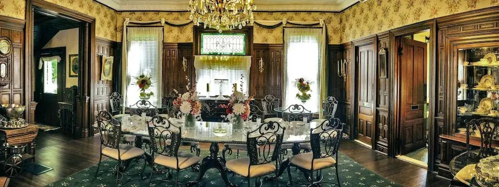 McFarlin House B&B