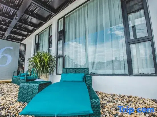 MR.6 sea view Inn