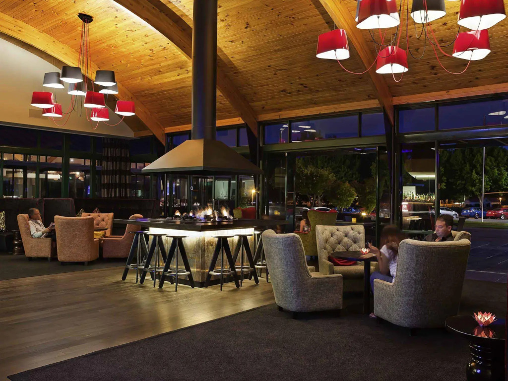 Novotel Rotorua Lakeside
