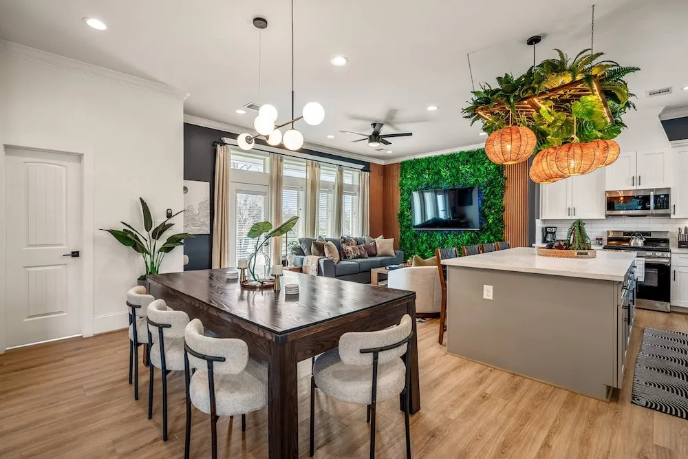The Green Haus Luxxe Cabana Rooftop Retreat
