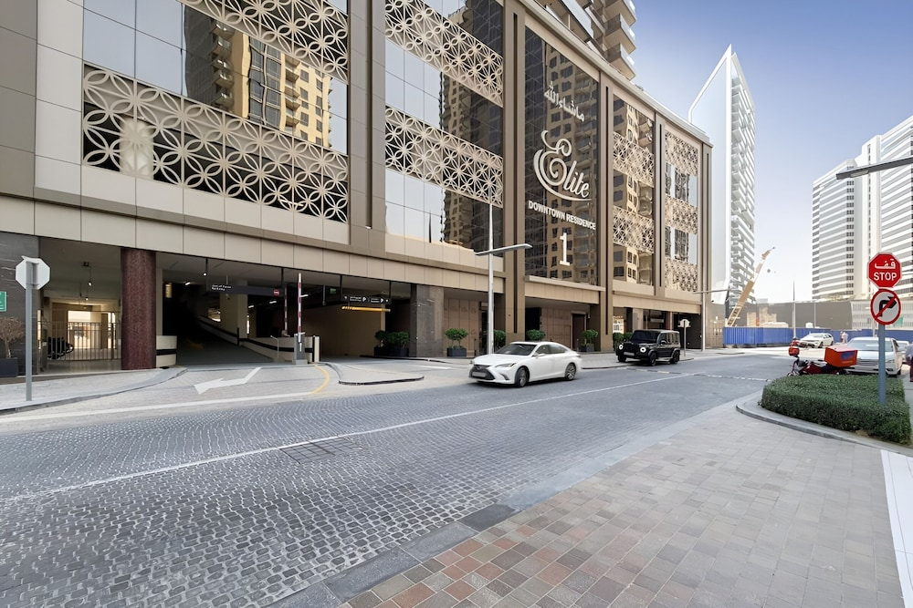 Elite Downtown Residences Paradise View