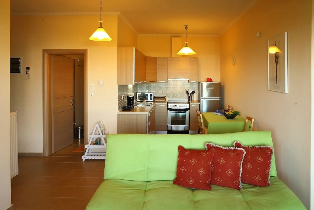Comfartable 1 Bedroom Flat with Garden near Beach