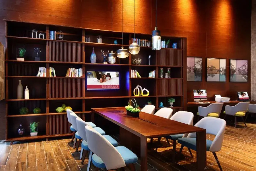Hampton By Hilton Nanjing South Railway Station