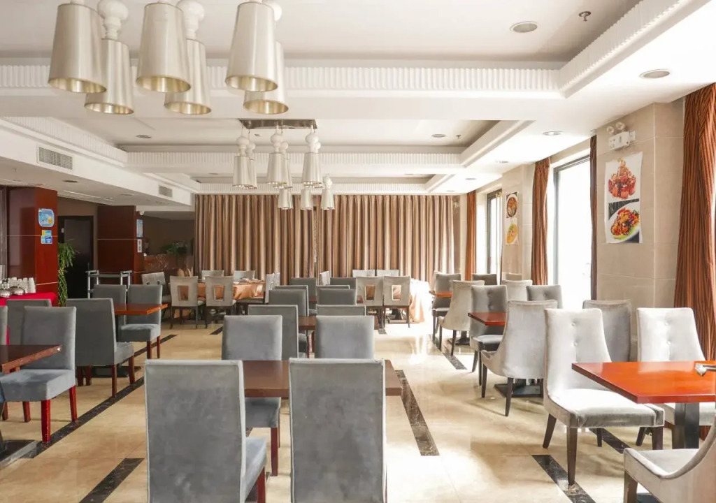 Rhea Boutique Hotel-Railway Station