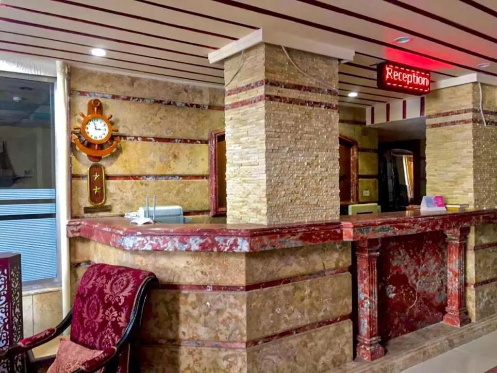 Sea Star Hotel