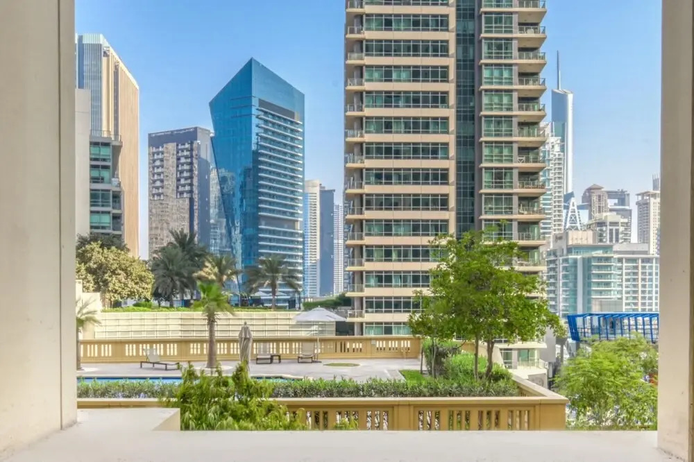 JBR Gem Spacious 1BR Apt With Balcony