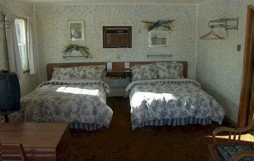 Lighthouse Inn