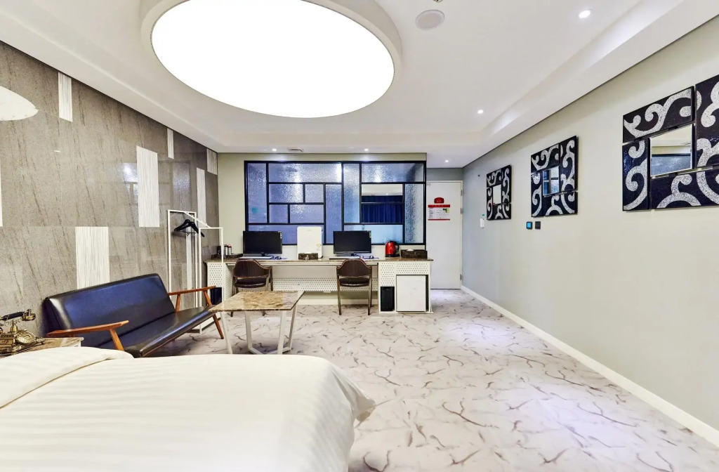Hotel The Class