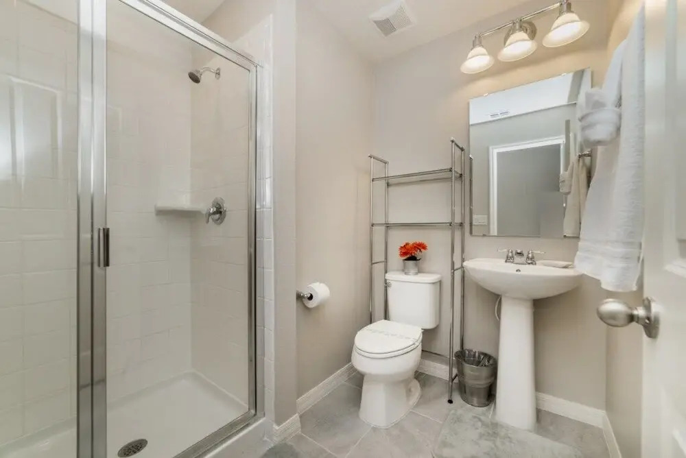 5157 Adelaide Drive 4 Bedroom Townhouse