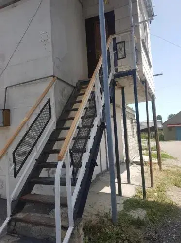 Dream House & Hostel